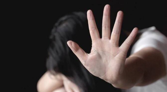  Öğrencisine cinsel istismarla suçlanan müdür yardımcısı göreve iade edildi