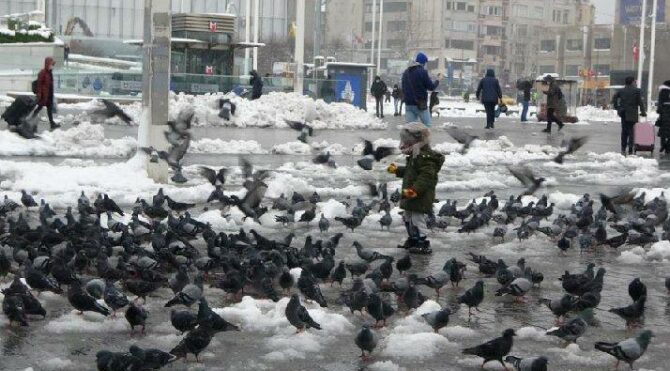 Prof. Dr. Orhan Şen yanıtladı: Kar yağışı İstanbul’u ne zaman terk edecek?