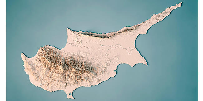 Rumlar turistlere KKTC yasağı koydu