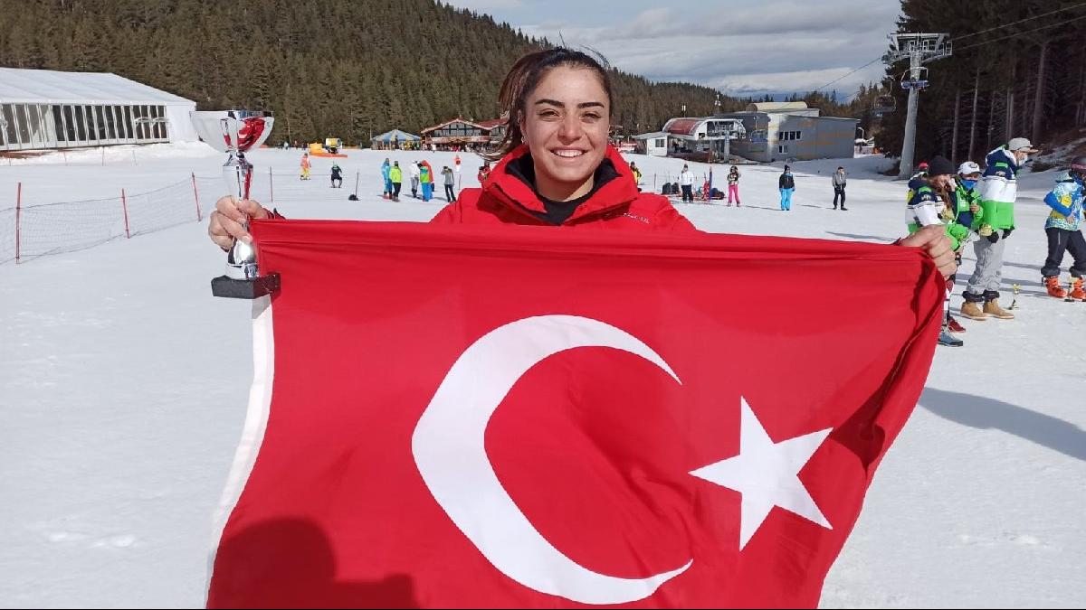 Sıla Kara’dan bronz madalya