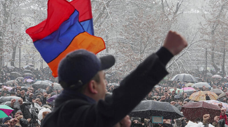 Son dakika... Ermenistan'daki olaylara ilişkin Rusya'dan ilk açıklama