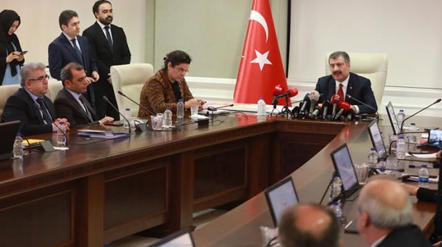 Son Dakika: Sağlık Bakanı Koca, kademeli normalleşme öncesi yapılan Bilim Kurulu toplantısının ardından açıklama yapıyor