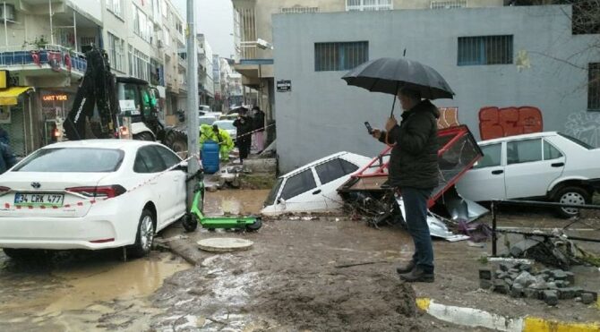 Son dakika… Tunç Soyer açıkladı: Bir mahalle boşaltılıyor