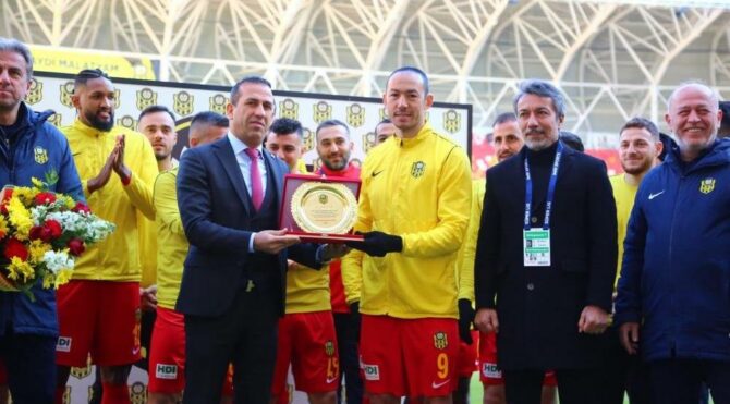 Süper Lig’de yeni rekor Umut Bulut’un