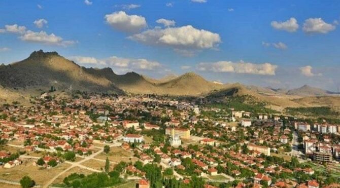 Tarihi ilçede deprem araştırmasından çarpıcı sonuç: Acilen yıkılması gereken yapılar var