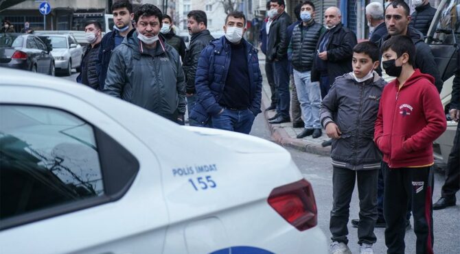 Yol verme kavgası kanlı bitti