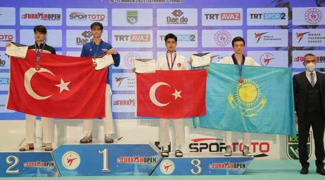 2 turnuvada 5 madalya! Sporculardan altın gurur..