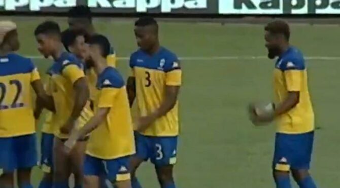 Aaron Boupendza, Afrika Uluslar Kupası’nı salladı