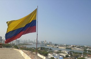 Kolombiya hazirana kadar sınırları açmayacak