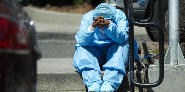 ABD'de koronadan ölenlerin sayısı 527 bin 720'ye yükseldi