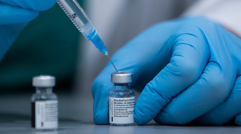 ABD’de uygulanan günlük koronavirüs aşısı dozu iki milyona yükseldi