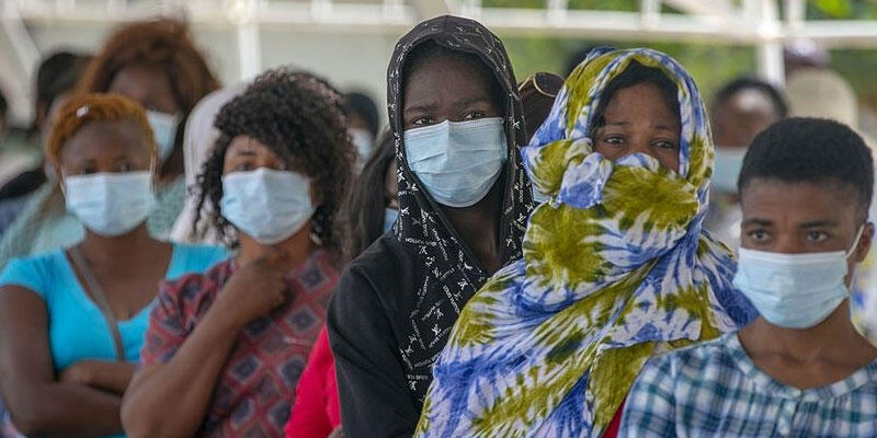 Afrika'da Kovid-19 vaka sayısı 4 milyon 100 bine yaklaştı