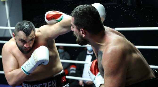 Ali Eren Demirezen, dördüncü kez Avrupa şampiyonu