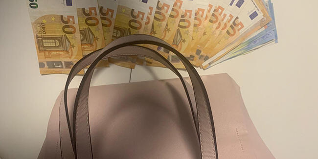 Almanya'da 23 bin 400 euroyu sütyenine gizleyen Türk yolcu şaşırttı