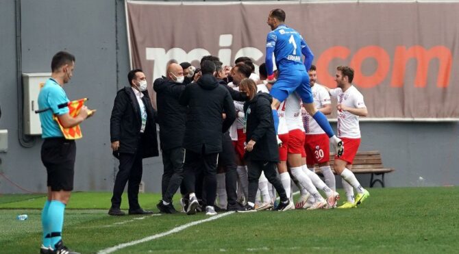 Altınordu İstanbulspor’u deplasmanda devirdi, seriyi devam ettirdi