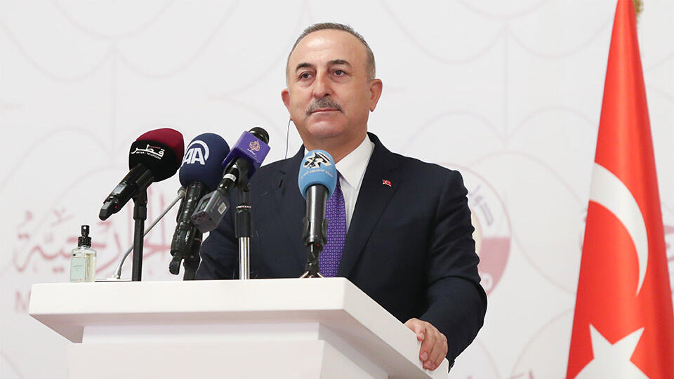 Bakan Çavuşoğlu'ndan S-400 eleştirilerine yanıt