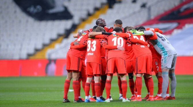 Beşiktaş’ta işin sırrı kolej ruhu