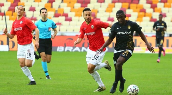 Bu maçta her şey VAR! Yeni Malatya yine kazanamadı: 2-2