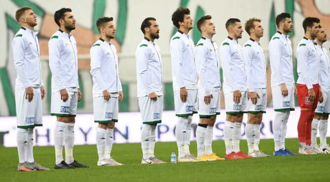 Bursaspor futbolcularından maaş göndermesi: Peygamberimiz buyurdu…
