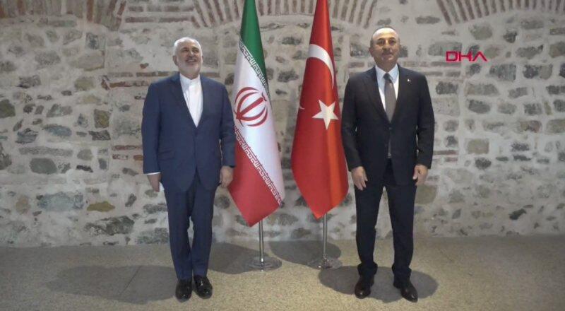 Çavuşoğlu İranlı mevkidaşı Zarif ile Dolmabahçe'de bir araya geldi