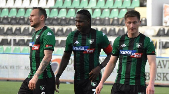 Denizlispor dibe vurdu
