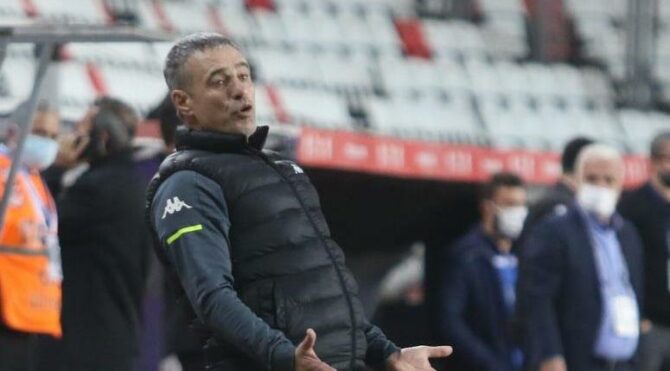 Ersun Yanal: Oyuncularımız enteresan bir hikaye yazmakla meşguller