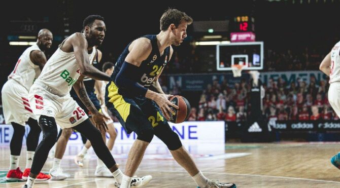 Fenerbahçe Beko’den muhteşem galibiyet! Euroleague’de Play-Off’a kaldı…