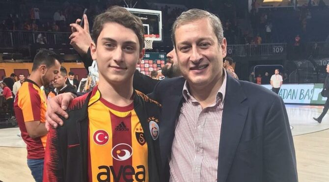 Galatasaray’ın başkan adayı Burak Elmas ekibini tanıttı