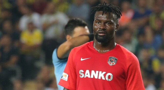 Gaziantep FK’lı Aziz Tetteh’nin bebeği hayatını kaybetti
