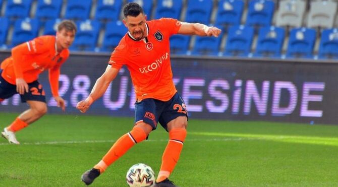 Giuliano: Taktik bilginin dışında duyguların ön plana çıktığı bir lig