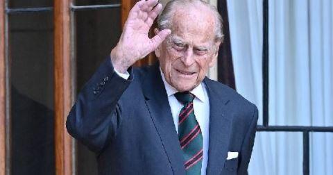 İngiltere'de Prens Philip kalp ameliyatı sonrası başka hastaneye nakledildi