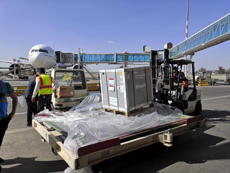 Irak, İngiltere'den gönderilen 336 bin doz AstraZeneca aşısını teslim aldı