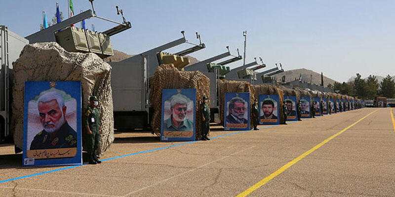 İran 'yeni füze şehrini' tanıttı