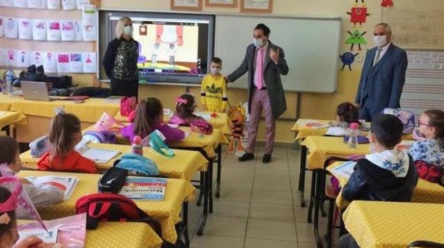 Korona vakalarının arttığı Edirne'de okullar tatil edildi