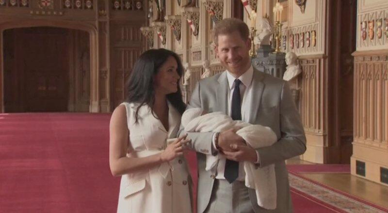 Koyu ten renginden endişe eden Kraliyet üyeleri kim?