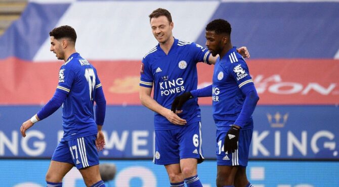 Leicester City, Manchester United’ı kupanın dışına itti