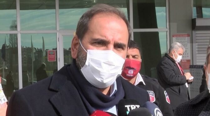 Mecnun Otyakmaz: Artık takımlarla taraftarları buluşturmak lazım