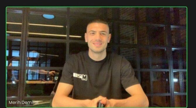 Merih Demiral’dan Kadınlar Günü’nde anlamlı hareket