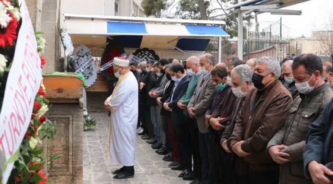 MHK Başkanı Serdar Tatlı’nın annesi son yolculuğa uğurlandı