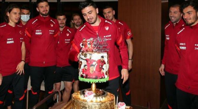 Ozan Tufan’ın doğum günü kutlandı