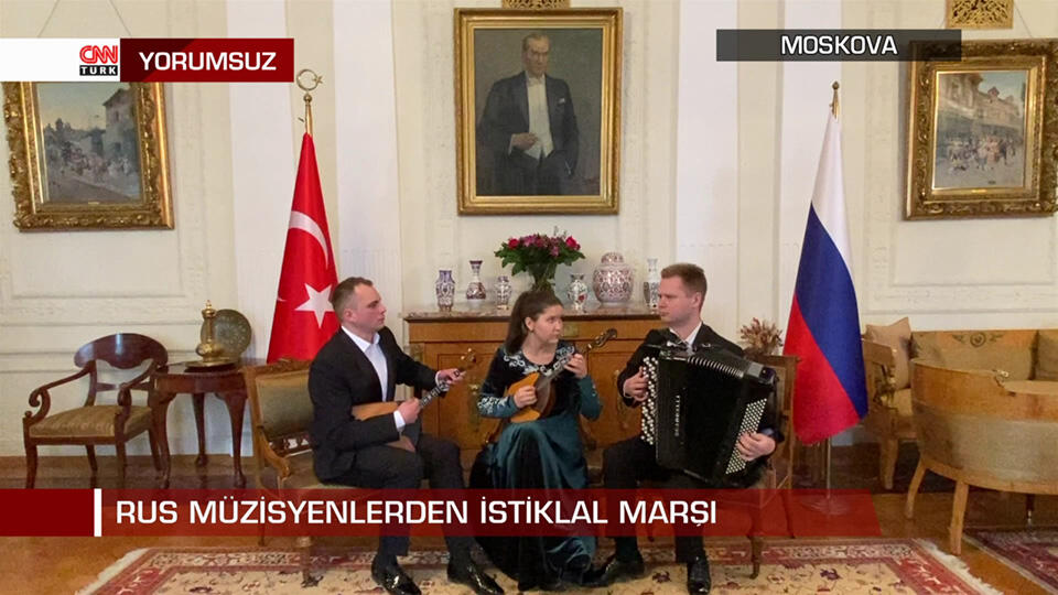 Rus müzisyenlerden İstiklal Marşı