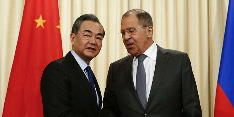 Rusya ve Çin, ABD'yi İran nükleer anlaşmasına koşulsuz dönmeye çağırdı