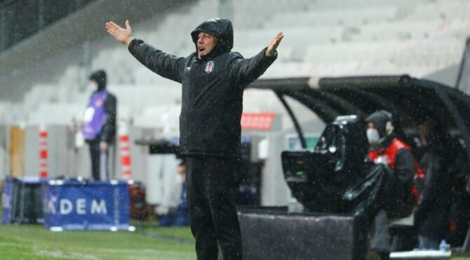 Sergen Yalçın Başakşehir maçında yok