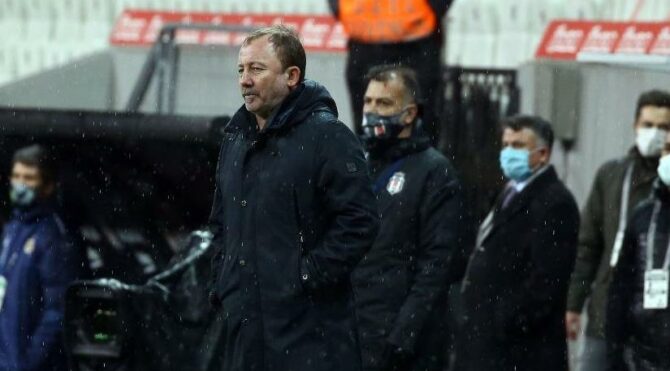 Sergen Yalçın oyunculardan memnun, puandan değil!