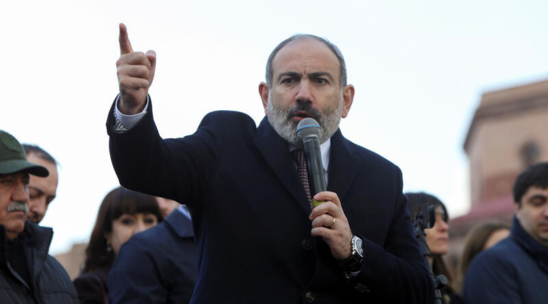 Son dakika... Paşinyan, Ermenistan'da 20 Haziran’da erken seçime gidileceğini açıkladı