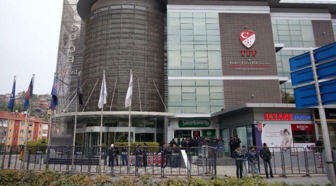 Son dakika… TFF vazgeçti… Türkiye Letonya maçı ile ilgili yeni seyirci kararı