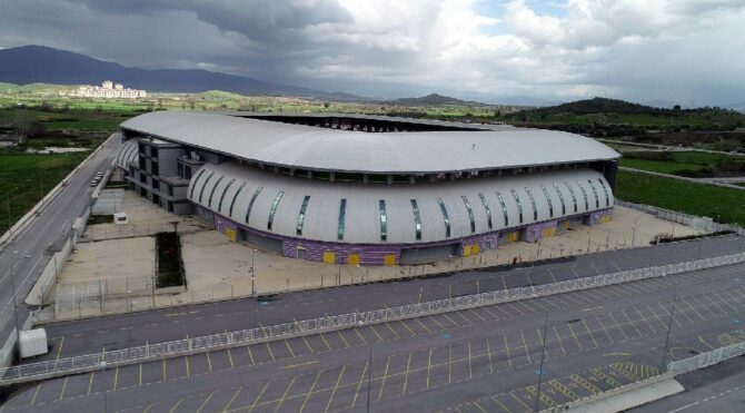 Tire’de 60 milyon TL’lik hayalet stadyum