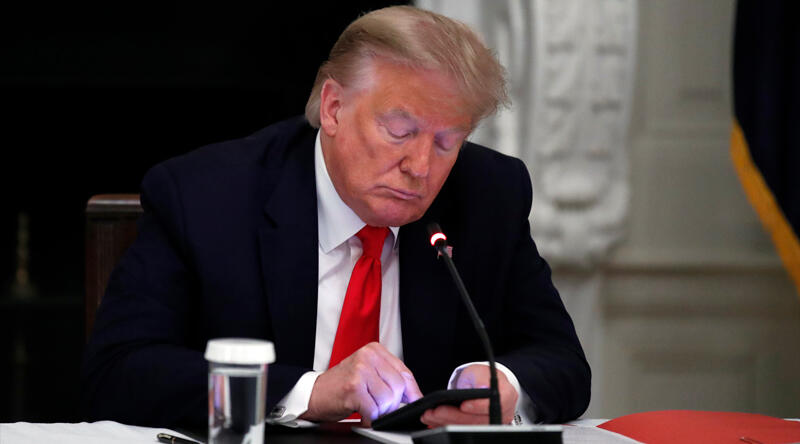 Trump sosyal medyaya geri dönebilecek mi? YouTube'un CEO'sundan açıklama