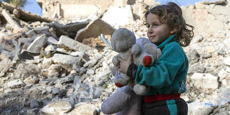 UNICEF: Suriye'de 10 yıldır süren savaşta yaklaşık 12 bin çocuk öldü ve yaralandı