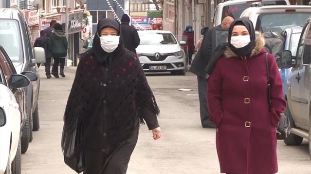 Yüksek riskli il Kırıkkale'de, vatandaşlara ''SMS'' ile uyarı! Sokak sokak isim verip, uzak durun çağrısında bulundular